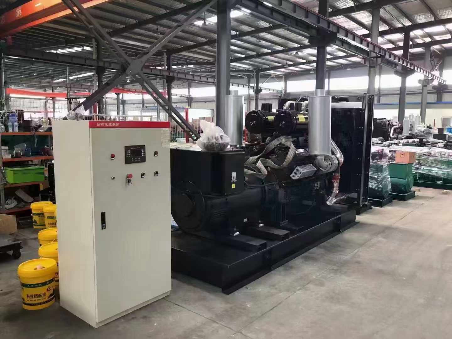 武川柴油发电机运行时的噪音和振动水平如何?